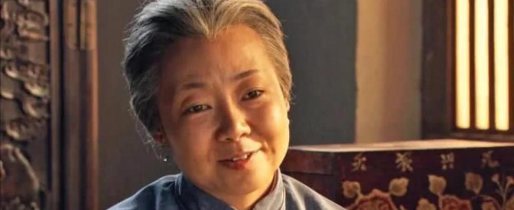 文他娘"角色,获得了第24届"中国电视金鹰奖"——观众最喜欢的女演员奖