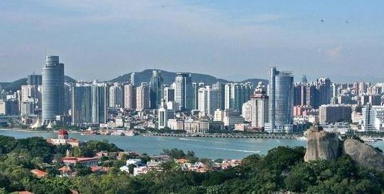 泉州gdp超省会城市_全国省会GDP排名出炉 福州GDP超7100亿 位列第十一
