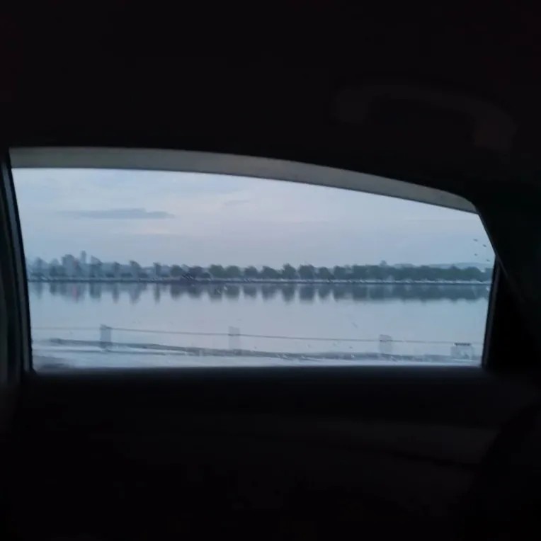背景图车窗风背景图