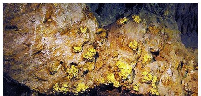 中国发现一座金矿矿脉长达500里引来各国竞相争抢
