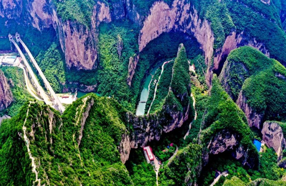 山西长治壮美太行:通天峡
