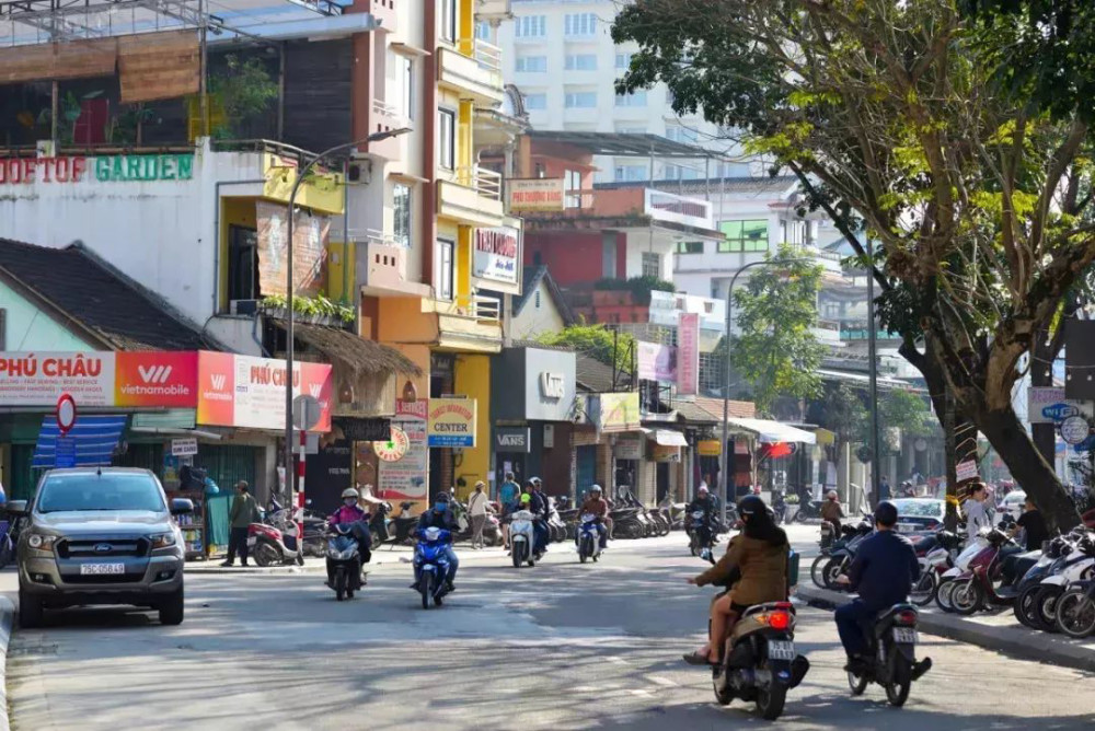 越南胡志明市第一大城市物价太低夜生活很嗨