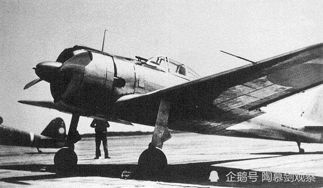 日本最烂战斗机翻身记:刚服役时,椭圆的铆孔吓傻全体飞行员