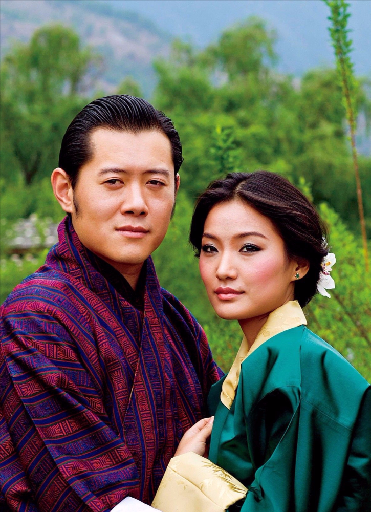 不丹最美王后吉增·佩玛:7岁被王子求婚,21岁嫁全球最