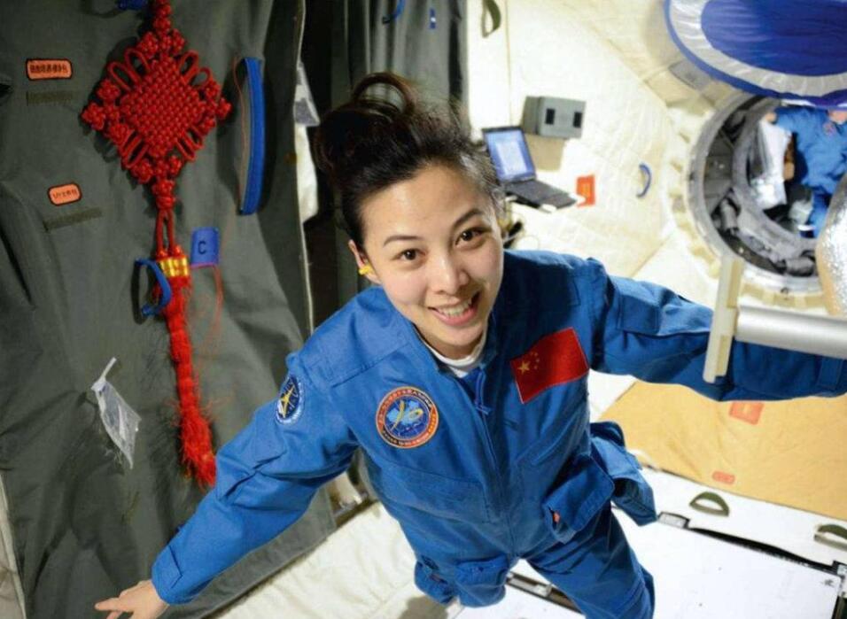 神舟13号有女宇航员刘洋王亚平中选飞行183天生理期咋办