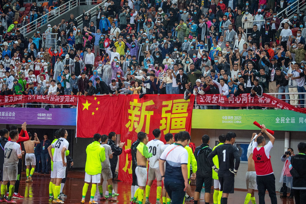 全运会足球浙江队夺得男子u20组冠军2