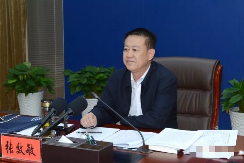 2020年12月4日,曾任内蒙古自治区公安厅党委副书记,副厅长的王来明