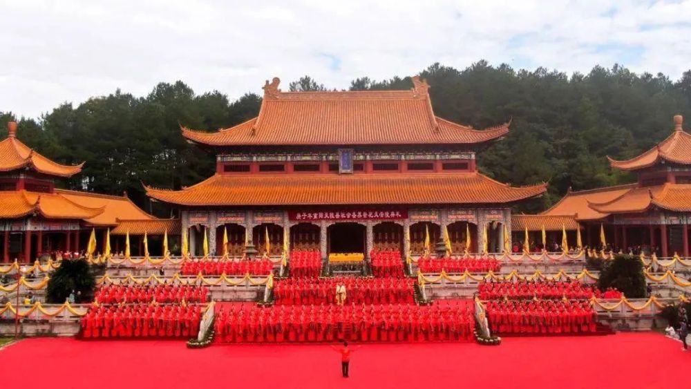 "炎帝陵祭典"官方祭祀