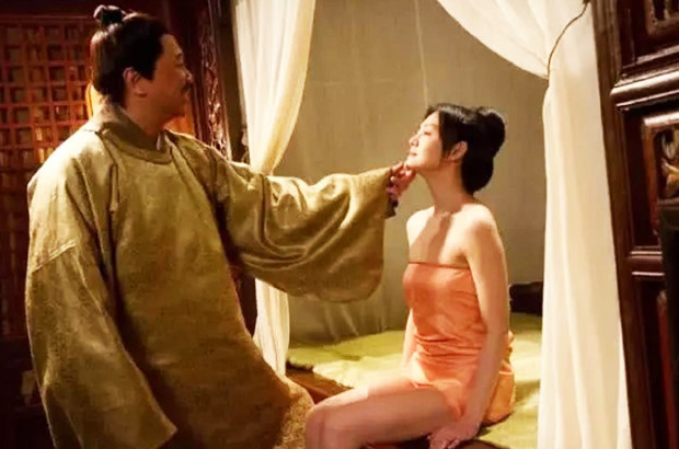古代婢女的境况如何?十分凄惨,"孔雀开屏"是必须会的