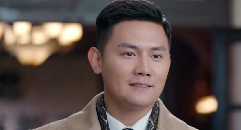 《铁道风云》讲述的是为救爱人将自己卖给江毓忱做丫鬟的潘桃(夏一瑶