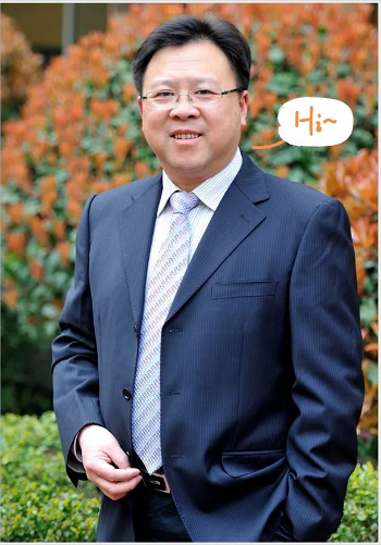 现任校长何学锋不仅担任闵行实小的党委副书记,校长还兼任七宝外国语