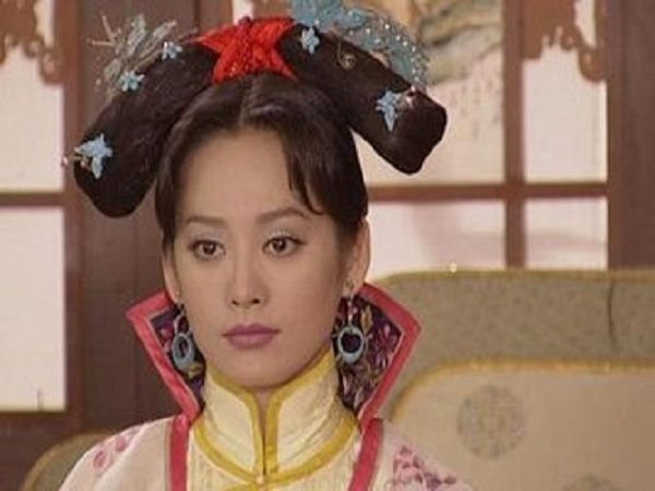 历史上,宠冠六宫的海兰珠真的在处处排挤庄妃吗?她们关系如何?