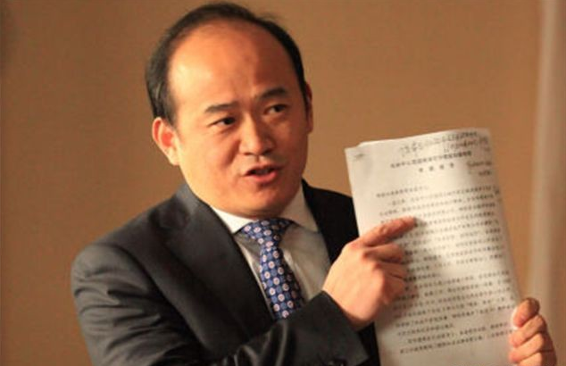湖北首富兰世立坐拥21亿身家,亲哥借10万买铲车,却被他一口回绝