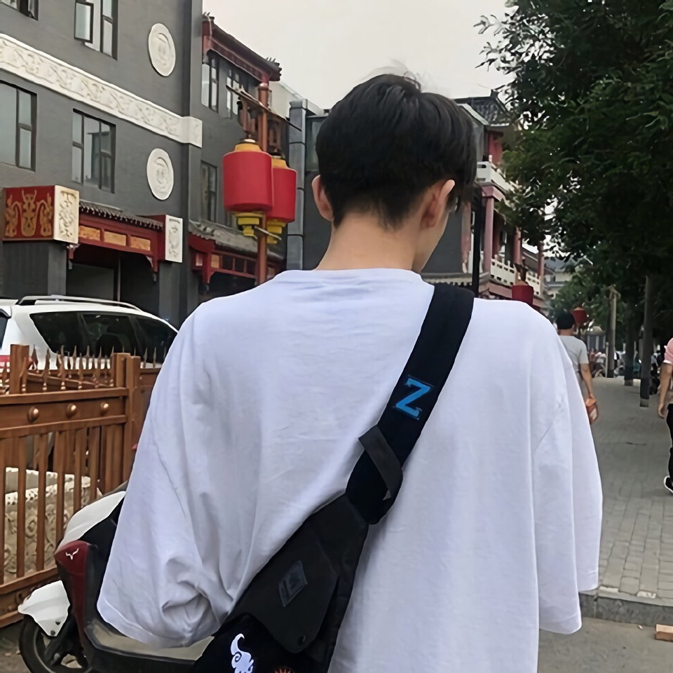头像男生可以换一换的撩妹头像