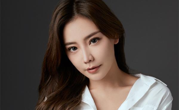 突然消失在荧屏的10位女演员,两位失婚三位变样,还有人削发为尼