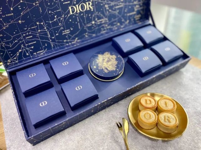 盘点中秋节dior,gucci,burberry等奢侈品月饼