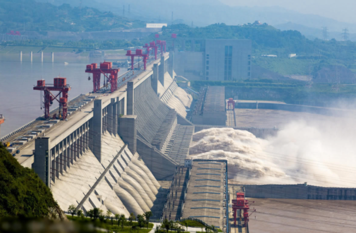 世界第1耗资2000亿历时12年三峡大坝的抗洪能力有多强