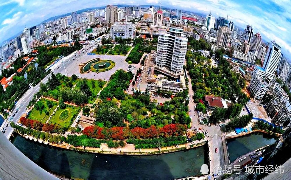 昆明城市人口_关注 成都晋升全国超大城市
