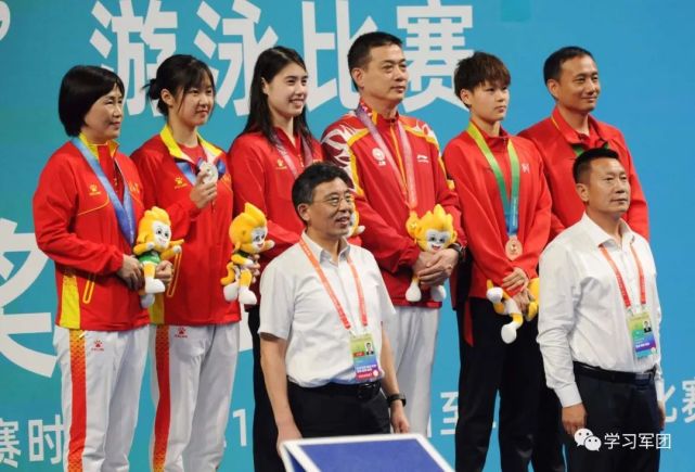 张雨霏以2分05秒84的绝对优势夺得金牌,这也是她在本届全运会上收获的