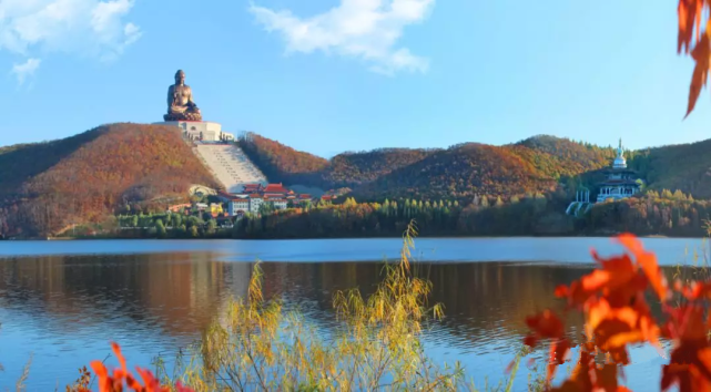 六鼎山文化旅游区—雁鸣湖温泉度假区 景区地址:敦化市六鼎山风景区