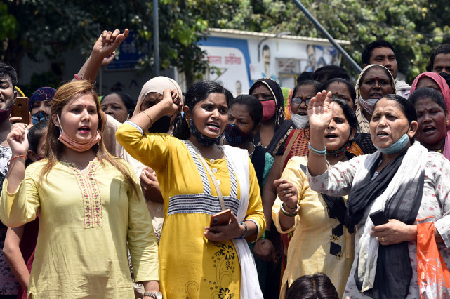 印度最新一起性侵案中,15 岁女孩被33名男子