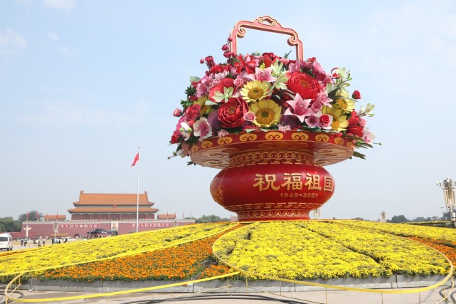 专访国庆花坛总设计师蓝海浪:今年首用"春夏秋冬"主题