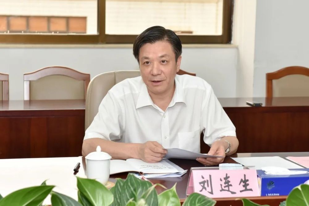 刘连生表示,近年来,农工党,致公党,九三学社深圳市委会紧紧围绕中共