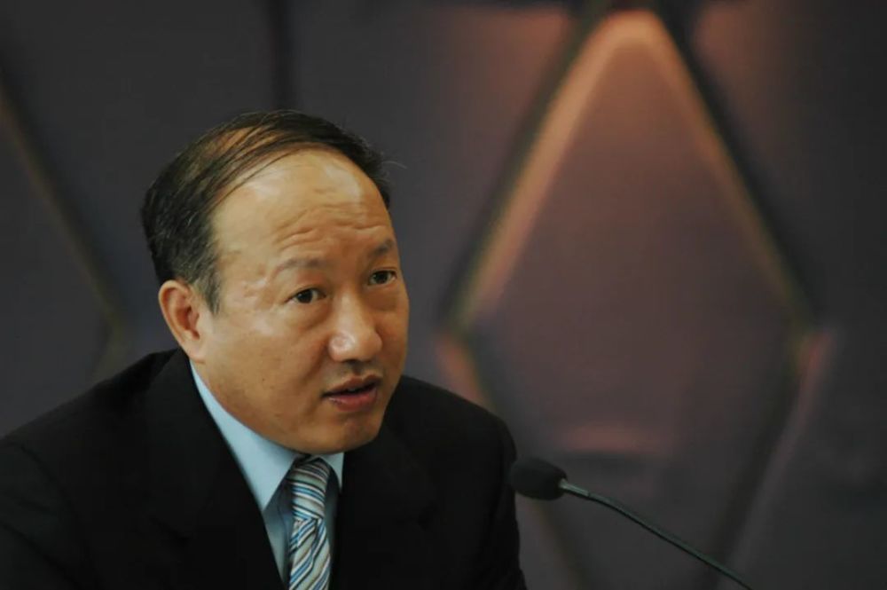 海航集团董事长陈峰涉嫌违法被采取强制