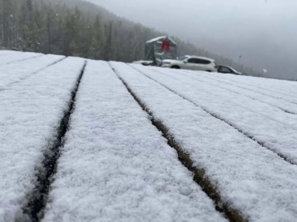 【玩转富蕴】可可托海2021年的第一场雪,比以往时候来