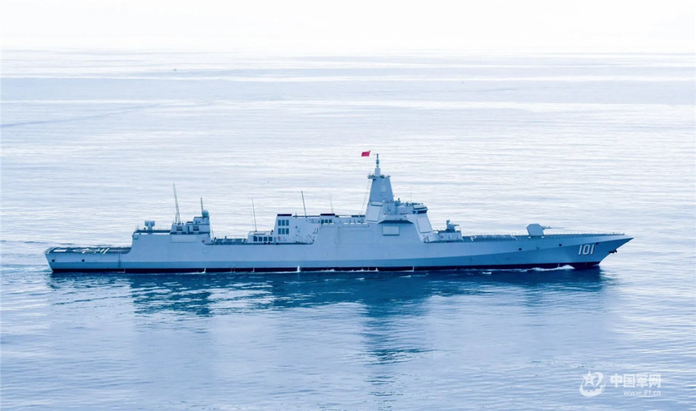 美国媒体称,中国军舰出现在美国200海里专属经济区 金一南:美国人要以