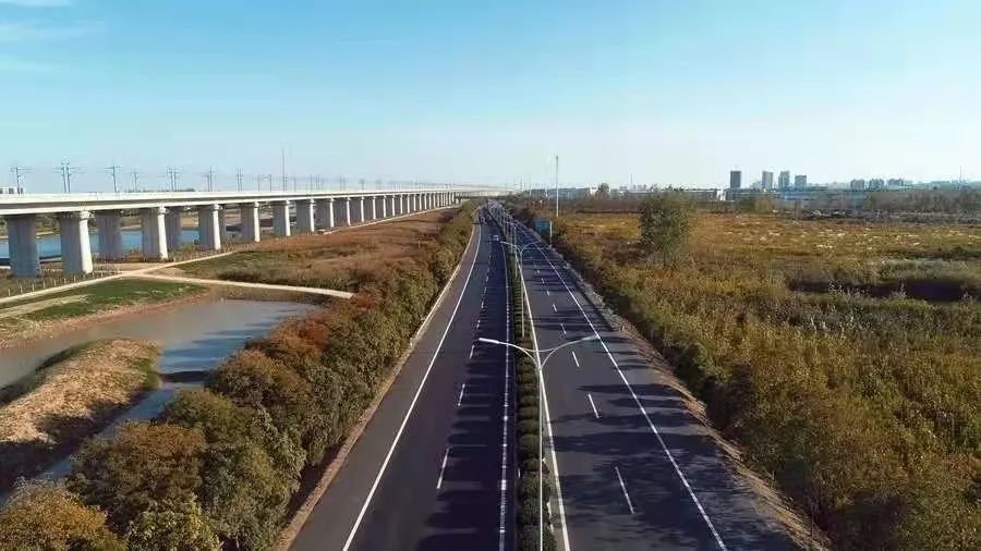 是淮安市境内的一条重要南北通道 近日,233国道淮安市区段建设工程可