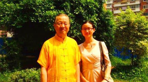 世界上到底存不存在鬼若遇上了该怎么办听听曾仕强的亲身经历