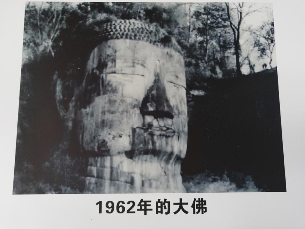 为什么每当有大灾难发生时,乐山大佛会