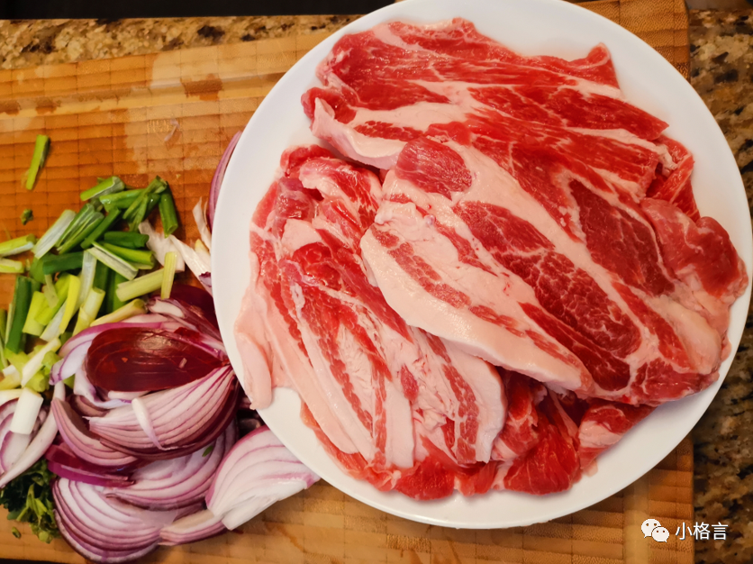  "Deliciously Tender Pork Shoulder Slices Recipe: A Step-by-Step Guide to Perfecting Your Meal"