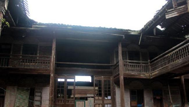 湖南这个"巨富豪宅",依山而建,坐南朝北,位于衡阳市渔
