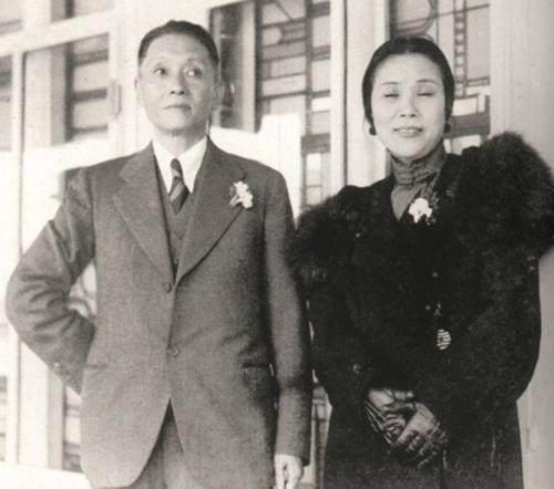 佐梅从小就十分要强,即使出生于一个传统的日本家庭