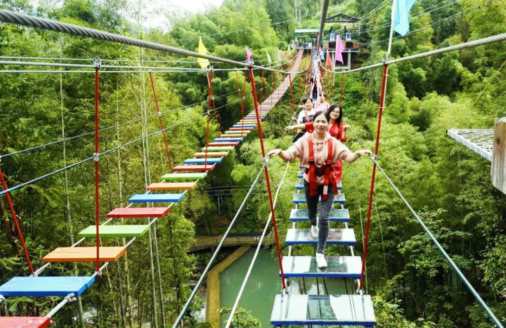 游玩线路  :00-13:00 明月山栖隐谷