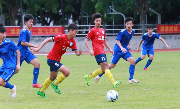 2021年海南省中学生足球赛暨高中男子校园足球联赛在儋州开赛!