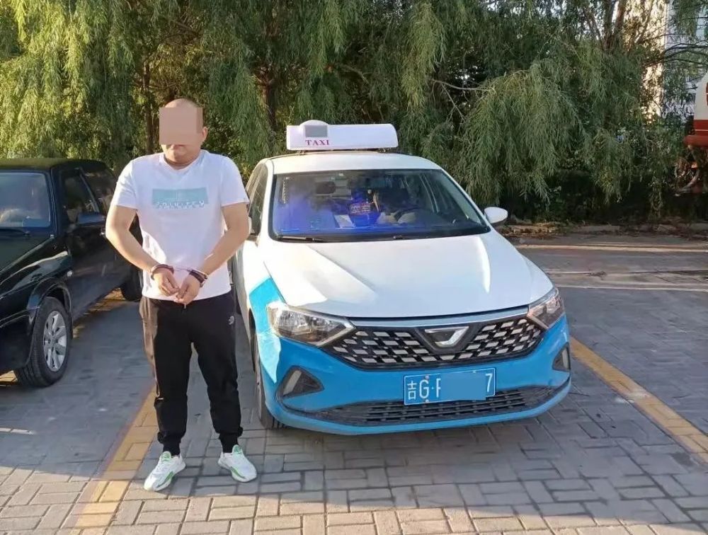 胆大任性丢"饭碗" 通榆交巡警查获两起醉酒驾驶出租车