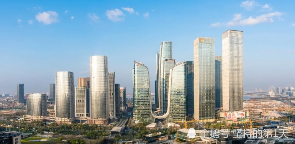 深圳南山区2020gdp_GDP接近万亿 它力压深圳南山,房价却低20(2)