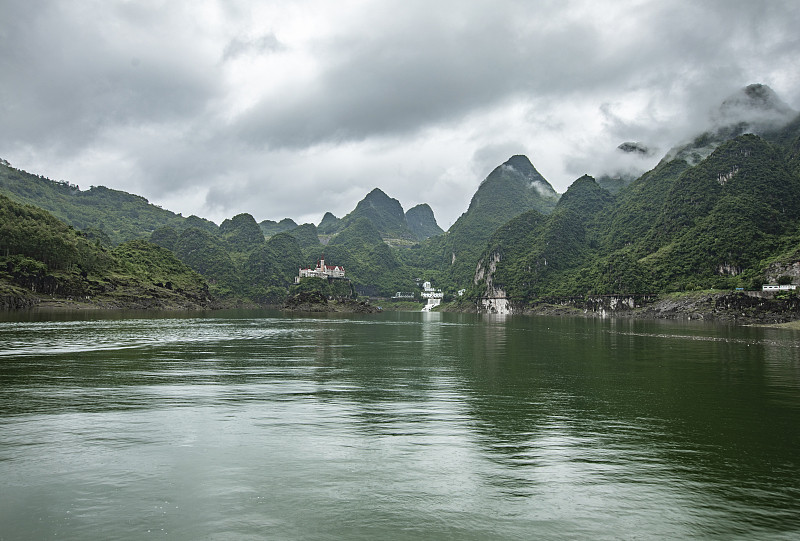 万峰湖