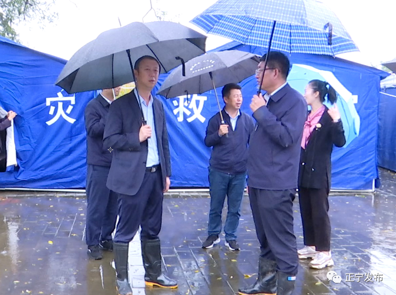郑新锋,鲁生林现场督查防汛减灾工作