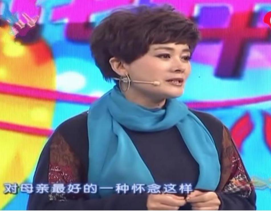 草原仙子娜仁花:17岁成名,52岁拿双料影后,出道45年零