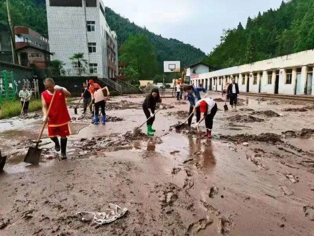 旺苍县特大暴雨,洪灾致18个乡镇15351人受灾,经济损失约2.14亿!