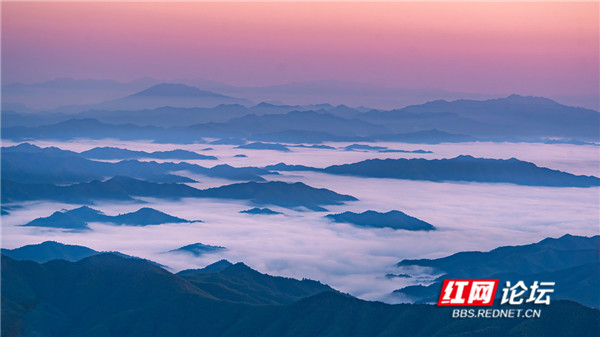 大围山云海,朝霞,村庄,美极了!