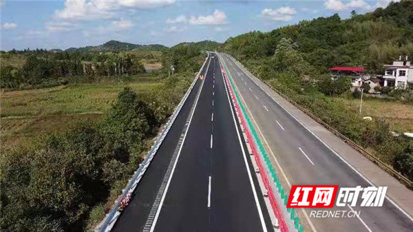 9月27日起,g72泉南高速湖南段衡枣高速公路大修有新变化