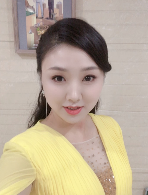 歌手肖洋《心中的歌唱》唱响《放歌中国》 祝福祖国繁荣昌盛