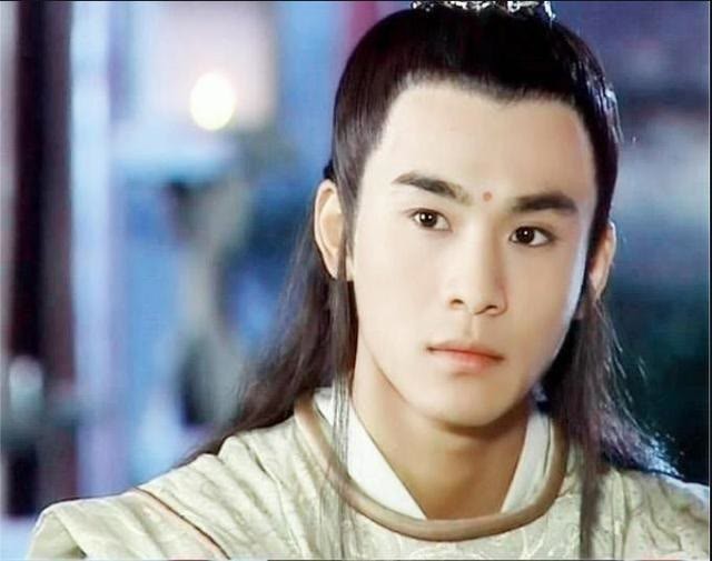 3位古装剧丑男,长相普通却演"绝世美男",网友:看不下去了