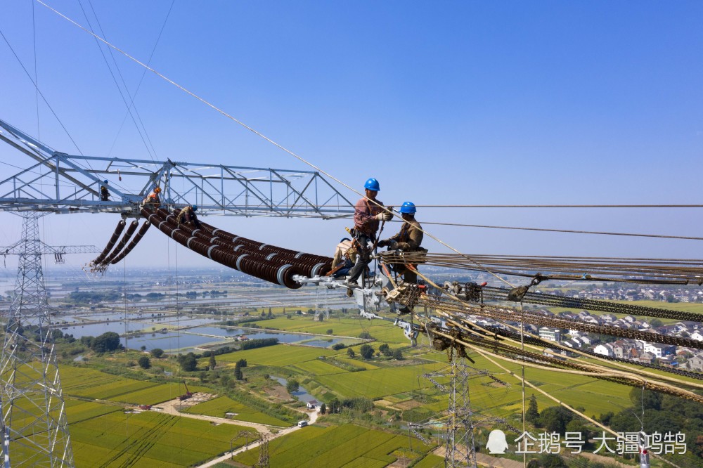 江苏无锡:白鹤滩—江苏±800千伏特高压直流输电工程稳步推进