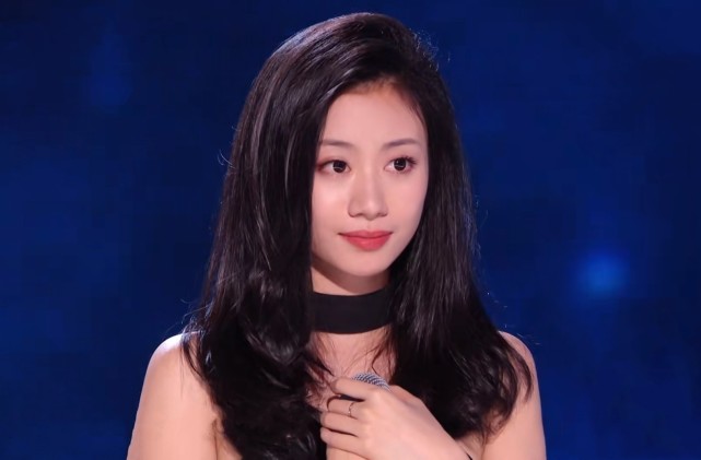 《好声音》五强名单曝光,伍珂玥陈文非冠军二选一,原因很现实
